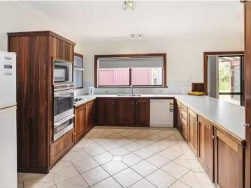 For Rent! 27 Georgette Drive, MARGARET RIVER House for rent L.