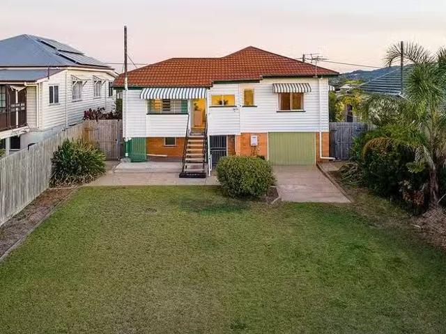Nice 27 Goskar Avenue, Alderley, QLD 4051