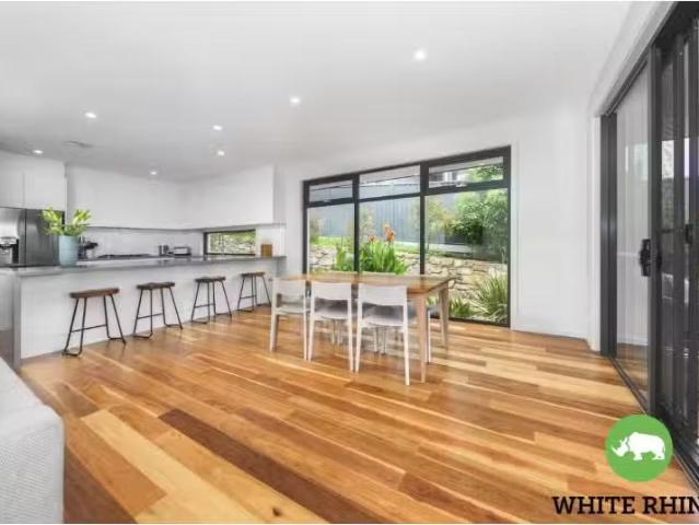 Cheap 27 Percival Road, Googong House for rent Listed by Susa.