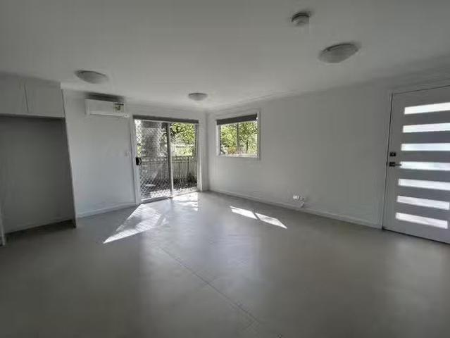 Unique 27A Mcdonald Avenue, Nowra, NSW 2541