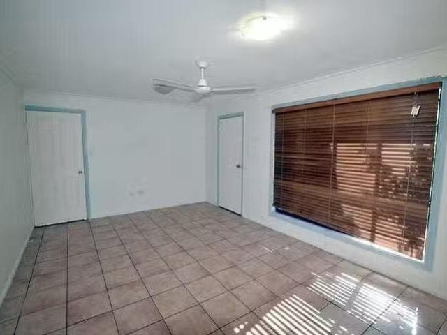 New 280 J Hickey Avenue, Clinton, QLD 4680