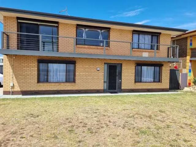 Deal! 287 Esplanade, Seaford, SA 5169