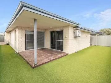 Charming 28 Ewens Pass, Wandi, WA 6167