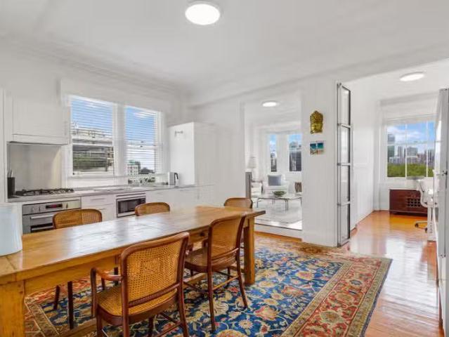 Rental! 29/7 Springfield Avenue, Potts Point NSW 2011