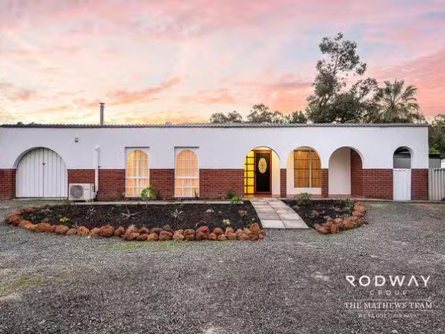 Just in! 2949 Albany Highway, Kelmscott, WA 6111