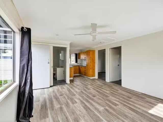 Deal! 29 Mckellar Boulevard, Blue Haven, NSW 2262