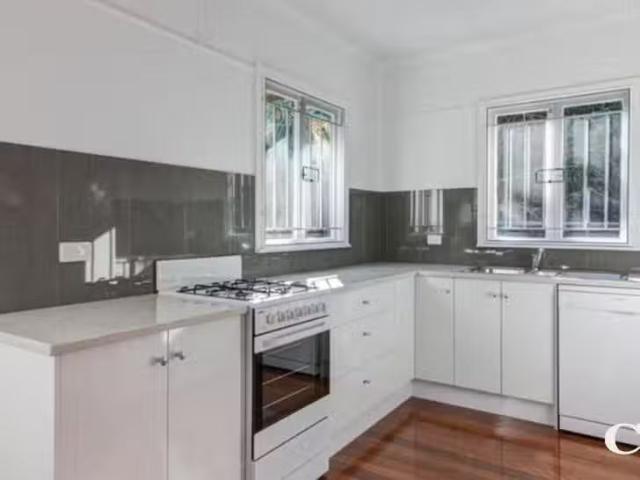 Rental! 29 Broomfield Street, Taringa, QLD 4068