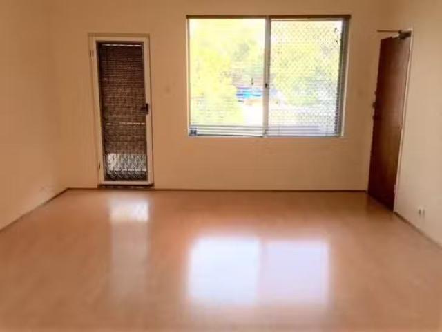 Deal! 2/9 11 Railway Street, Kogarah, NSW 2217