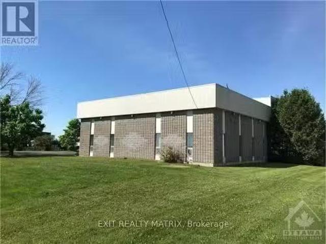 New 200 Commerce Street, Russell, ON, K0A 3H0 commercial for.