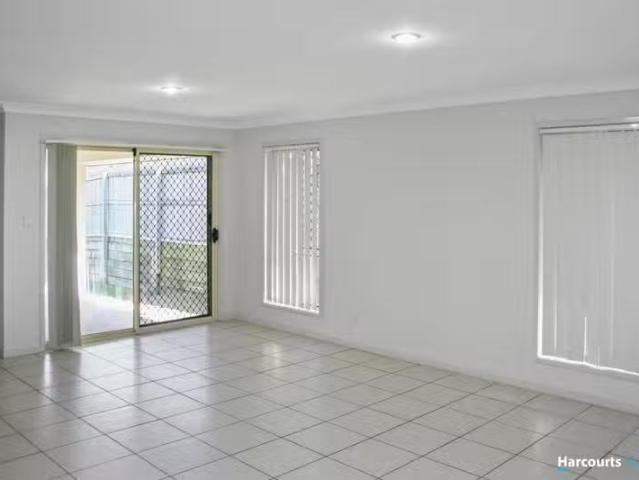 Charming 200 Macquarie Way, DREWVALE, QLD 4116 House for Rent