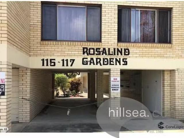 Charming 20/115 Frank Street, Labrador, QLD 4215
