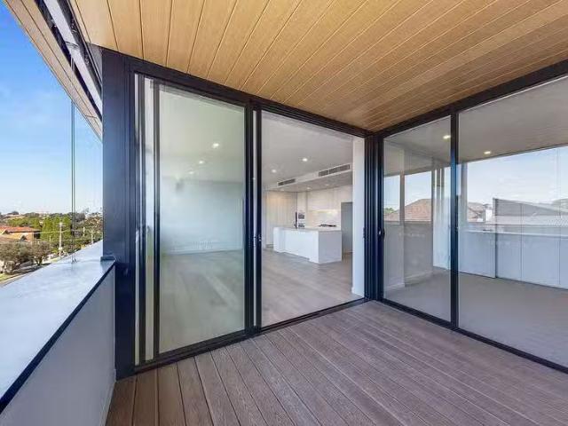 Unique 202/29 Baringa Road, Northbridge, NSW 2063