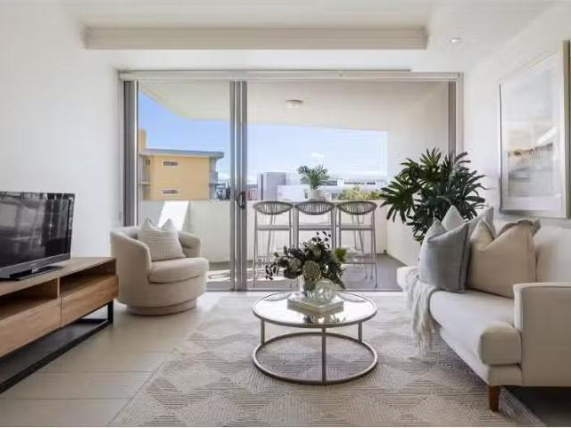 Just in! 20506/63 Blamey Street, Kelvin Grove Apartment for re.