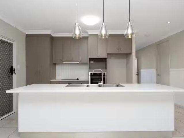 Just in! 20 Barra Court, Mount Louisa, QLD 4814