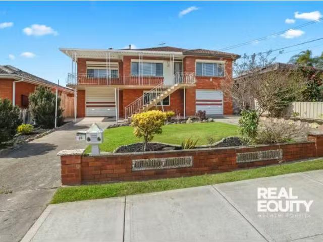 Unique 20 Bird Avenue, Lurnea House for rent Listed by Invest.