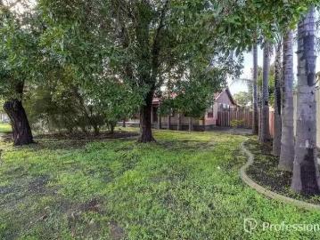 Henty, Greater Hume, Lockhart County, Victoria