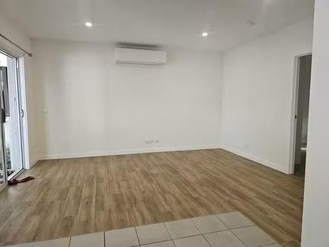 Nice 20A Black Swan Street, Berkeley Vale, NSW 2261