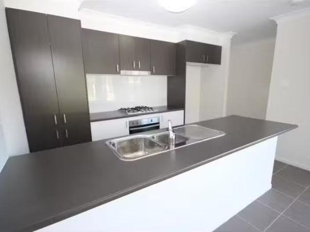 Charming 20a Goodwins Road, Morisset Townhouse for rent Liste.