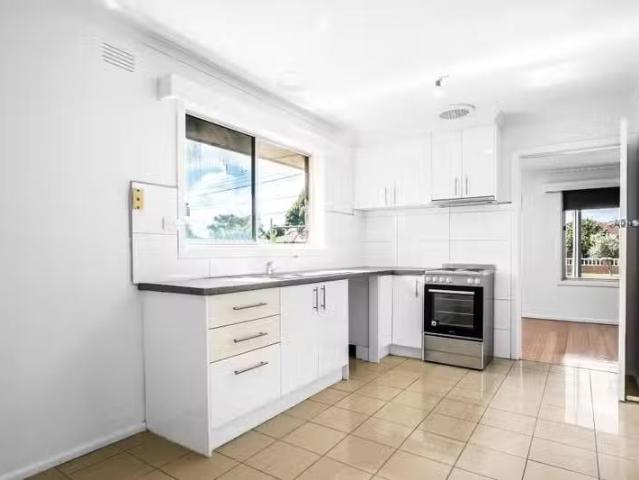 Unique 210 Bourke Road, Clarinda VIC 3169