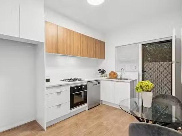 Deal! 2/10 Gordon Street, Kurralta Park, SA 5037