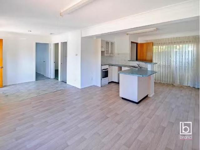 Cheap 210 Scenic Drive, BUDGEWOI House for rent Listed by Cra.