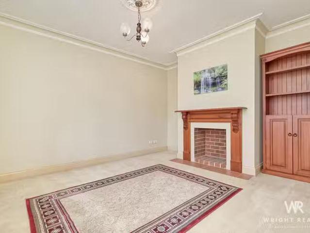 Deal! 2/16 Swansea Street, East Victoria Park, WA 6101