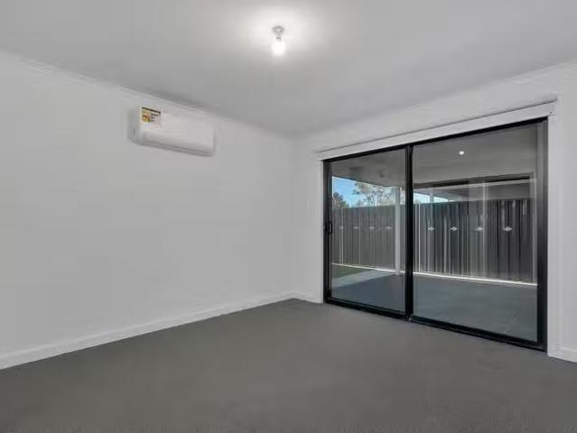 Cozy 21 Barritt Road, Munno Para Downs, SA 5115