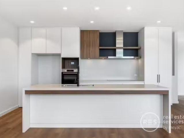 Unique 21 Clementine Street, Altona North VIC 3025