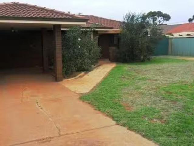 Just in! 21 Hampden Street, South Kalgoorlie, WA 6430