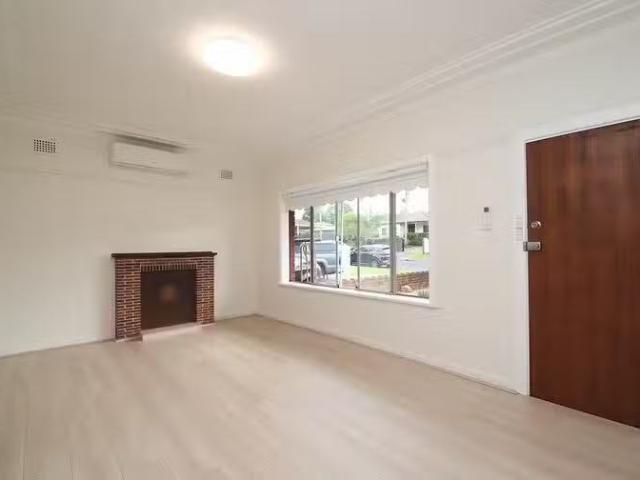 For Rent! 21 Ivy Street, Greenacre, NSW 2190