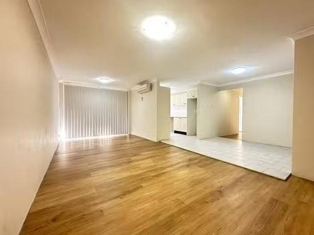 Unique 2/1 Jessie Street, Westmead, NSW 2145