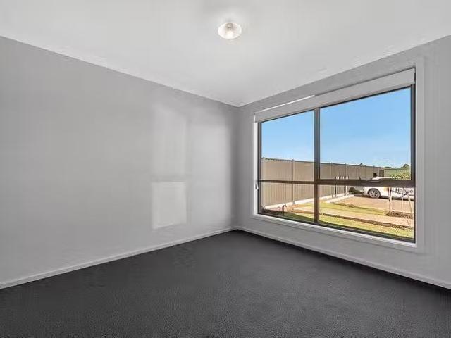 Nice 21 Sangiovese Street, Angle Vale, SA 5117