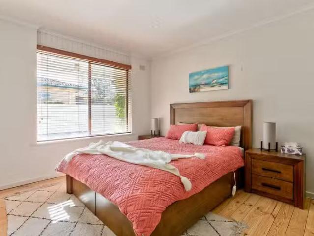 Cheap 2/22 Wheatland Street, Seacliff, SA 5049 House for Rent