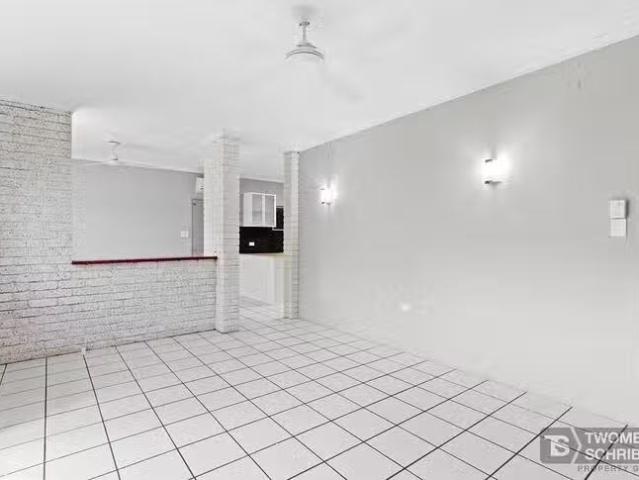 New 2/28 Valmadre Street, Caravonica, QLD 4878