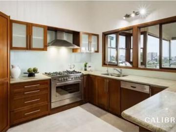 Just in! 22 Cambridge Street, Red Hill House for rent Listed.