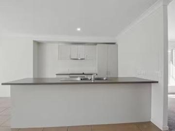 Nice 22 Eagleton Crescent, Leichhardt, QLD 4305