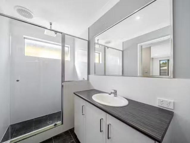 Rental! 22 Kardan Drive, Yanchep, WA 6035