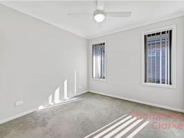 Charming 2/2 Price Street, Greta Apartment for rent Listed by.