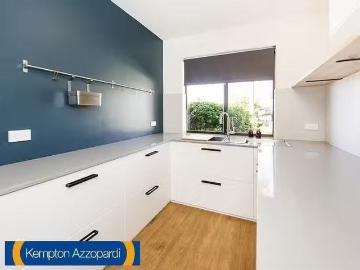 Cheap 2/2 Waroonga Road, Nedlands, WA 6009