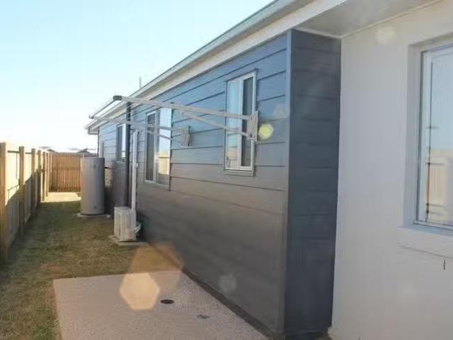 Rental! 2/31 Primavera Boulevard, Beaconsfield, QLD 4740