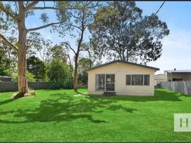 Unique 237 Tall Timbers Rd, Kingfisher Shores House for rent.
