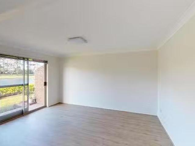 Nice 23/43 Murtha Drive, Elanora, QLD 4221