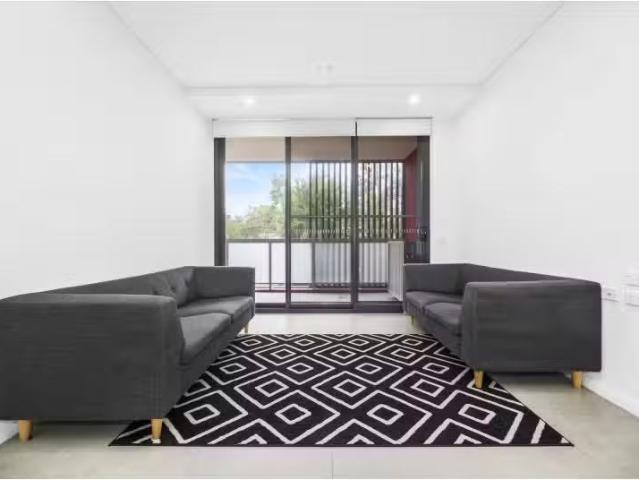 New 23/5 7 Bransgrove Street, WENTWORTHVILLE Apartment for ren.