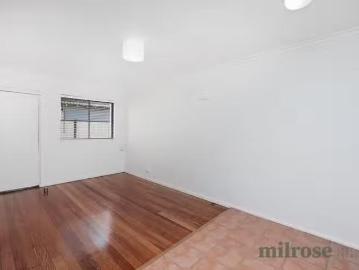 Cheap 2/35 Sun Crescent, Sunshine, VIC 3020