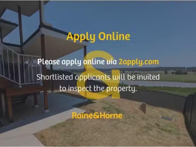 Cozy 2/36 Corymbia Circuit, HEDDON GRETA Townhouse for rent L.