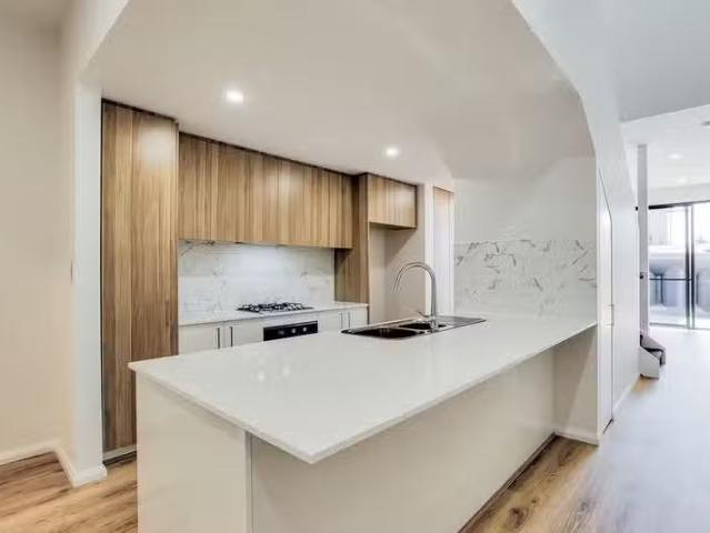 Nice 23b Eighth Street, Bowden, SA 5007 Townhouse for Rent