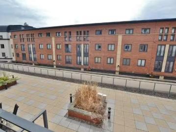 New 2 BA 2 bedroom apartment for rent in Regent House, 89 Para.