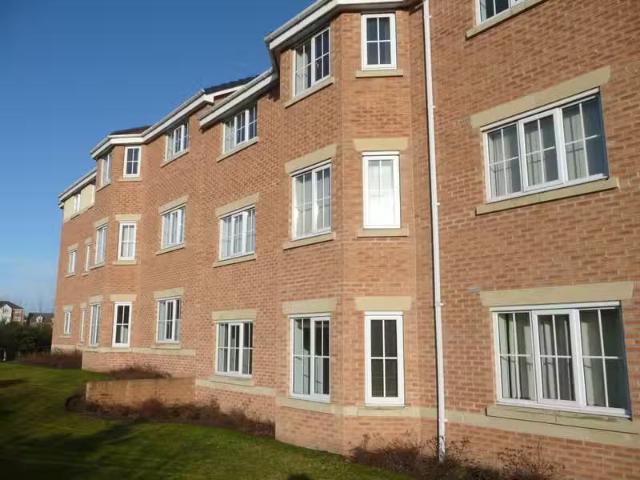 Cozy 2 BA 2 bedroom flat for rent in Jenkinson Grove, Armthorp.
