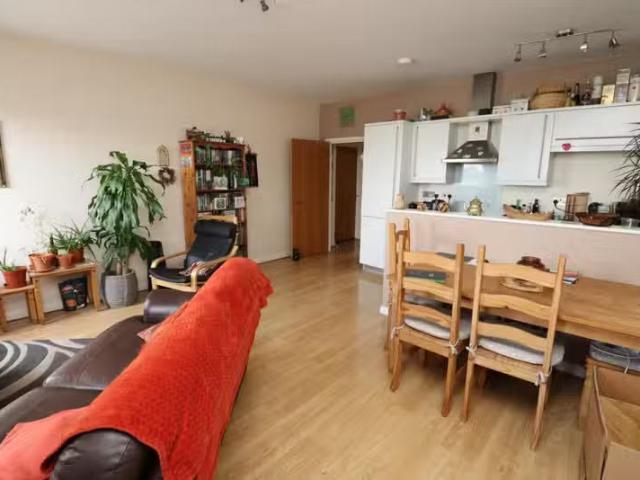New 2 bedroom apartment for rent in Coachmans Yard, Glastonbur.