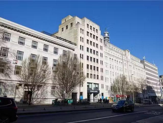 Cheap 2 bedroom apartment for rent in Great Charles Street, Qu.